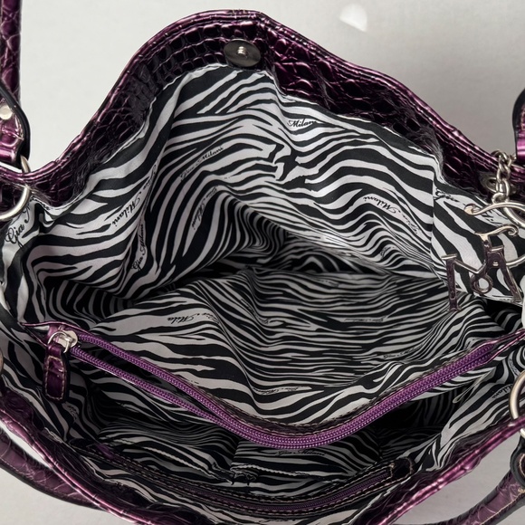 💜Gia Milani Purple Faux Crocodile Tote-Bag-Purse w/GM initial Key Chain - Picture 5 of 13